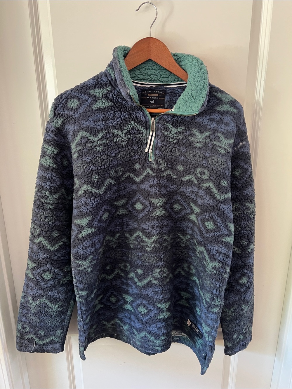 Southern Marsh Sherpa Zip-Up Sweater in Navy and Teal